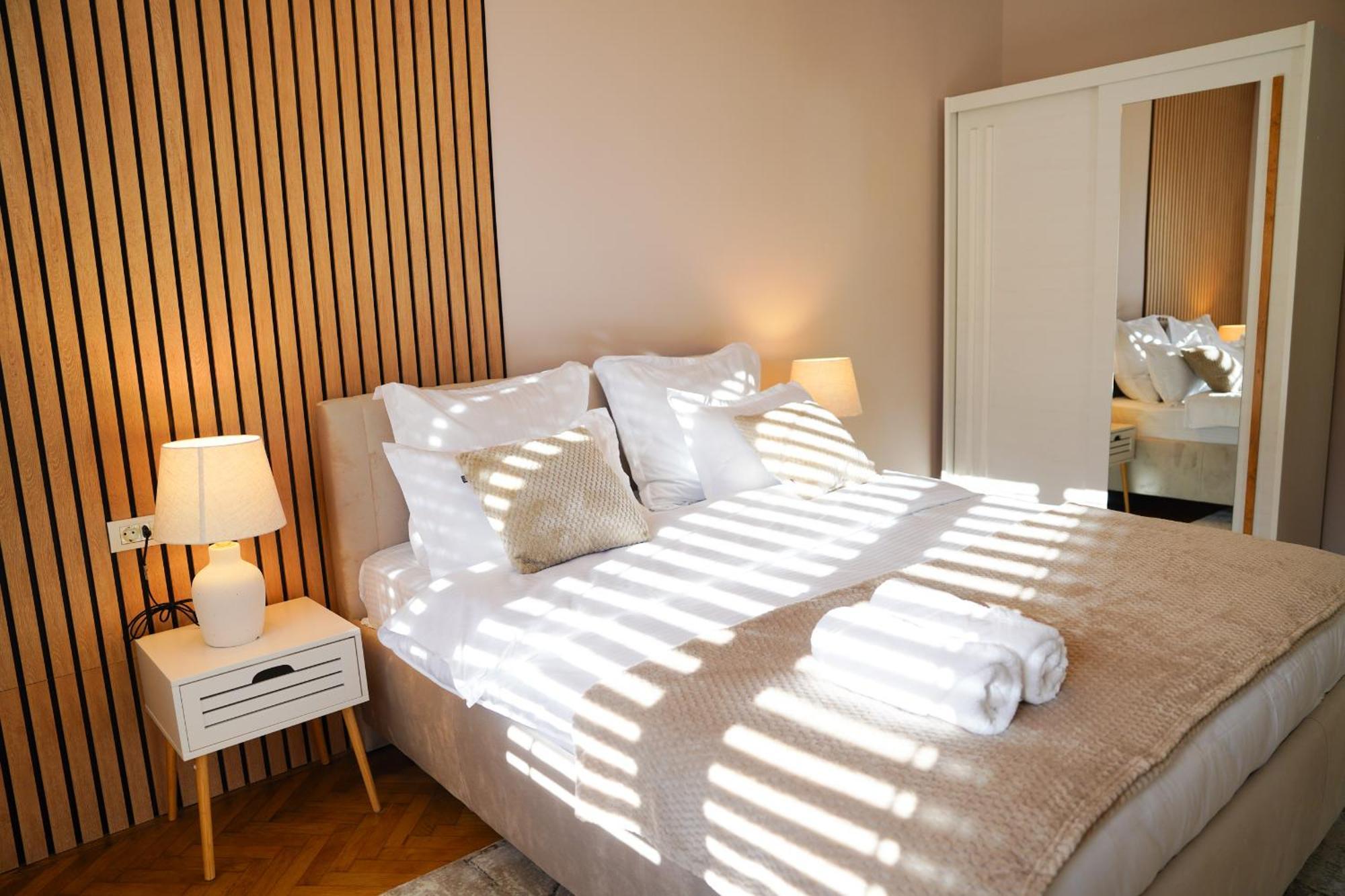 Ami'S Corner Lovely Family And Couple'S Home Sibiu Bagian luar foto