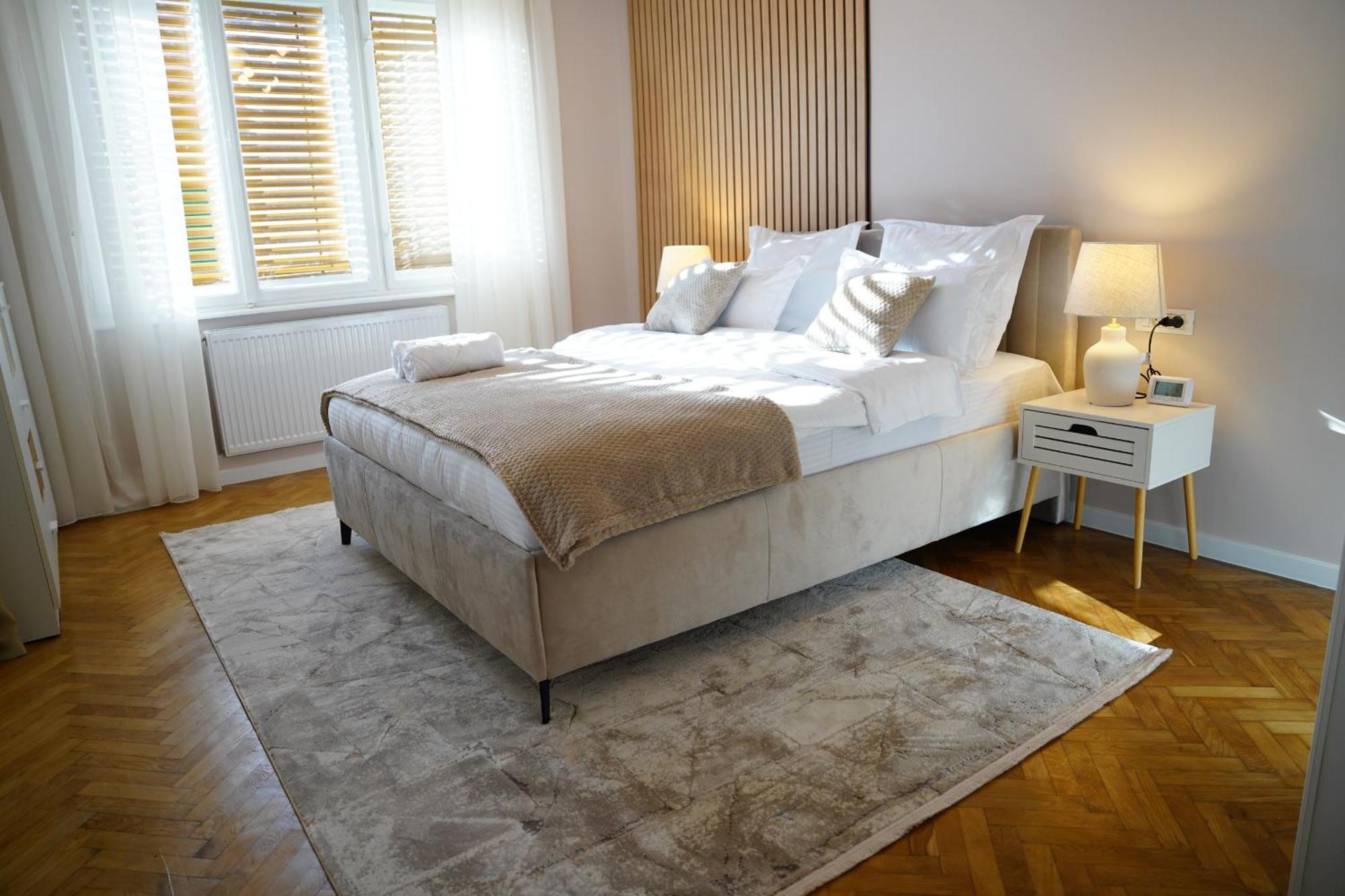 Ami'S Corner Lovely Family And Couple'S Home Sibiu Bagian luar foto